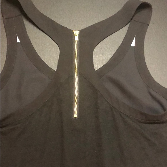 Express tank top - Picture 2 of 2